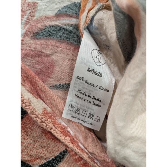 Z & L Women's Multicolor Short Sleebe 100% Viscose Made With Love Tie Top Size S - Picture 5 of 11